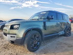 Land Rover Defender 2025