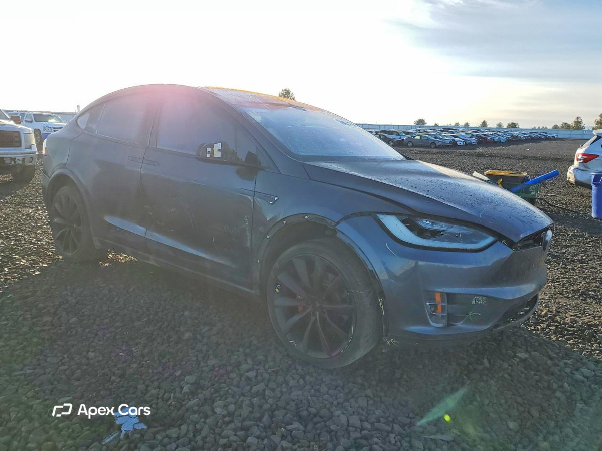 Tesla Model X 2016