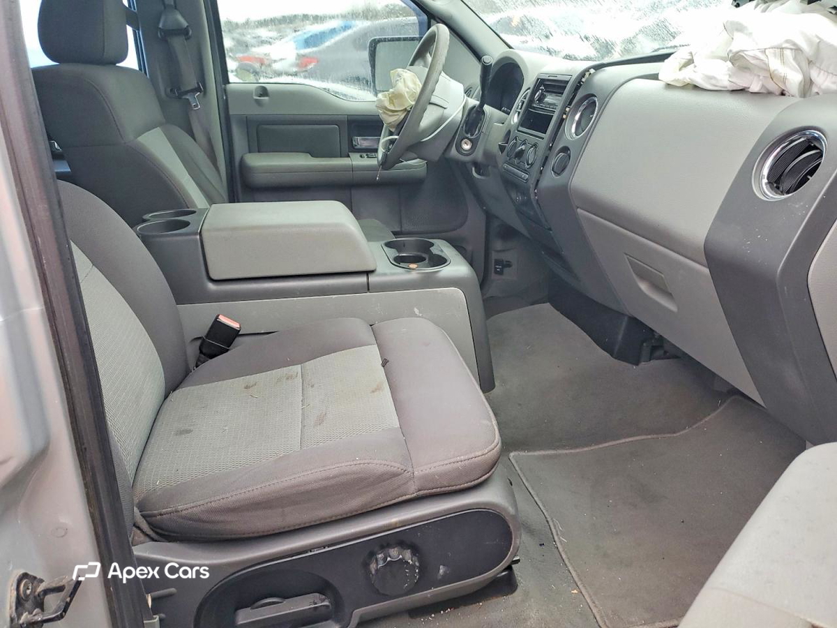 Ford F-150 2004