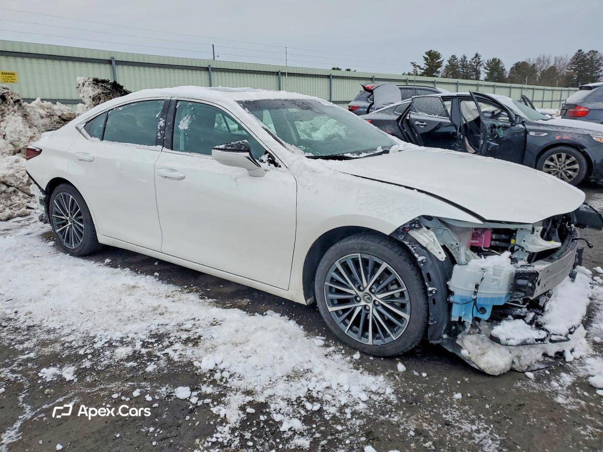 Lexus ES 2024