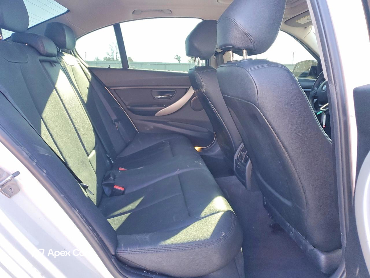 BMW Series 3 2016