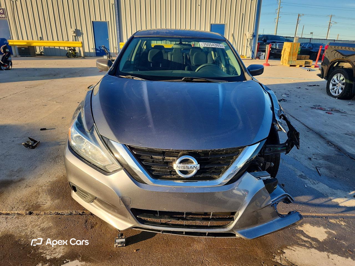 Nissan Altima 2018