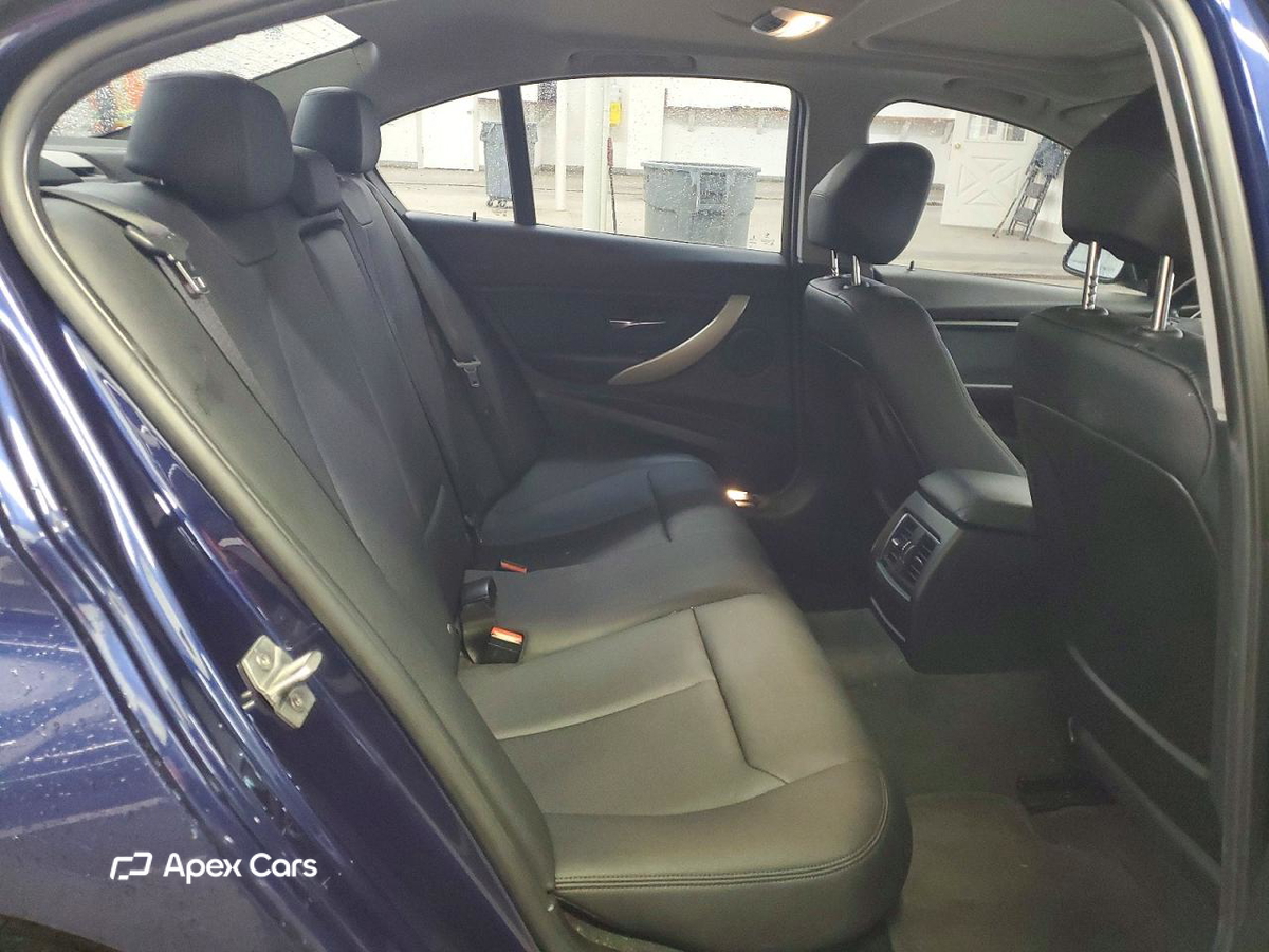 BMW Series 3 2016