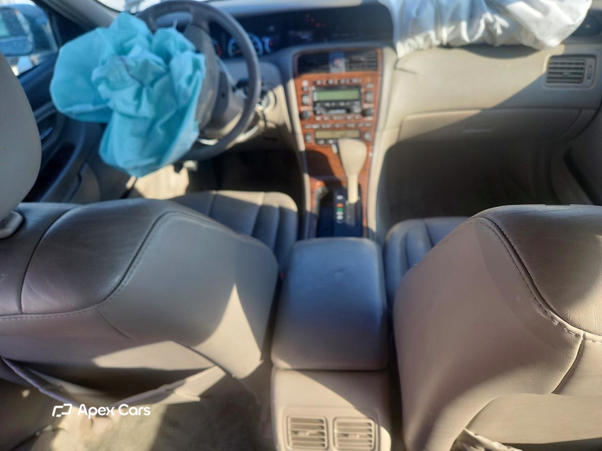 Toyota Avalon 2000