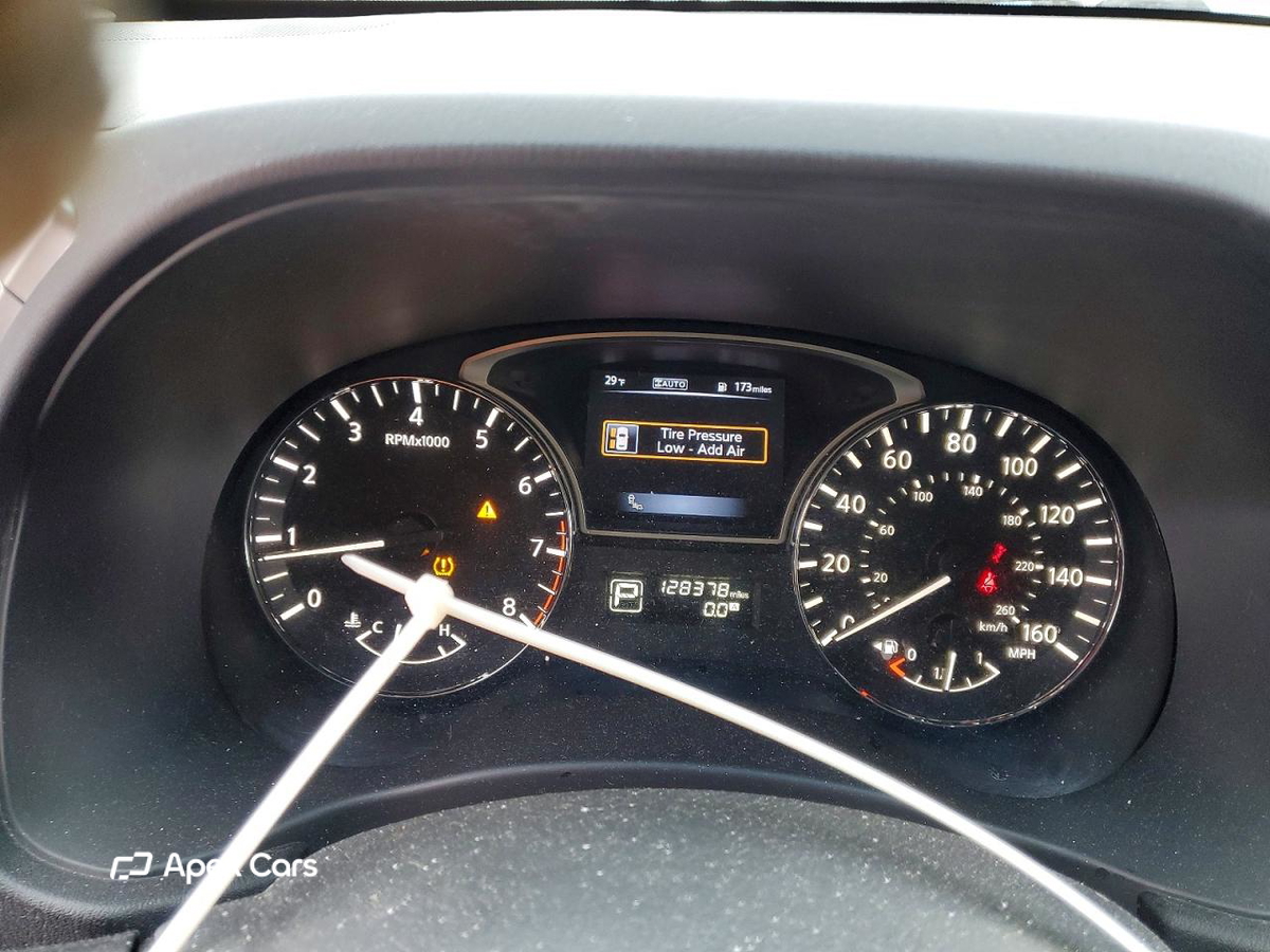 Nissan Pathfinder 2015