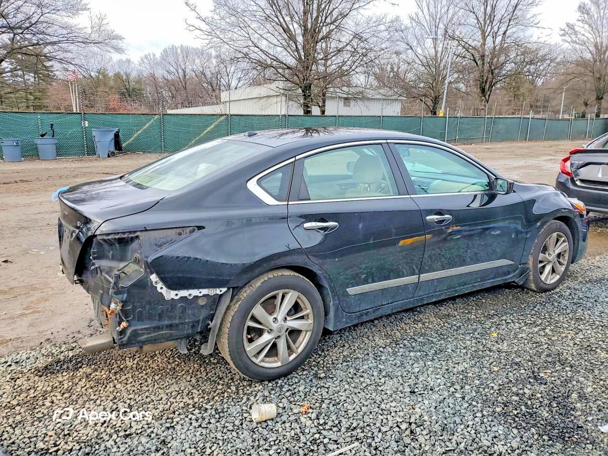 Nissan Altima 2015