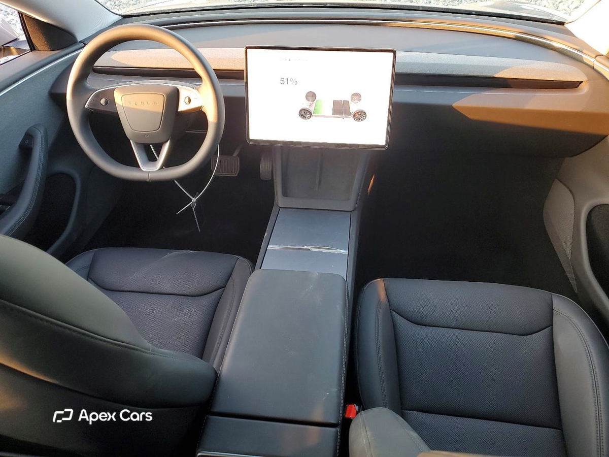 Tesla Model 3 2025