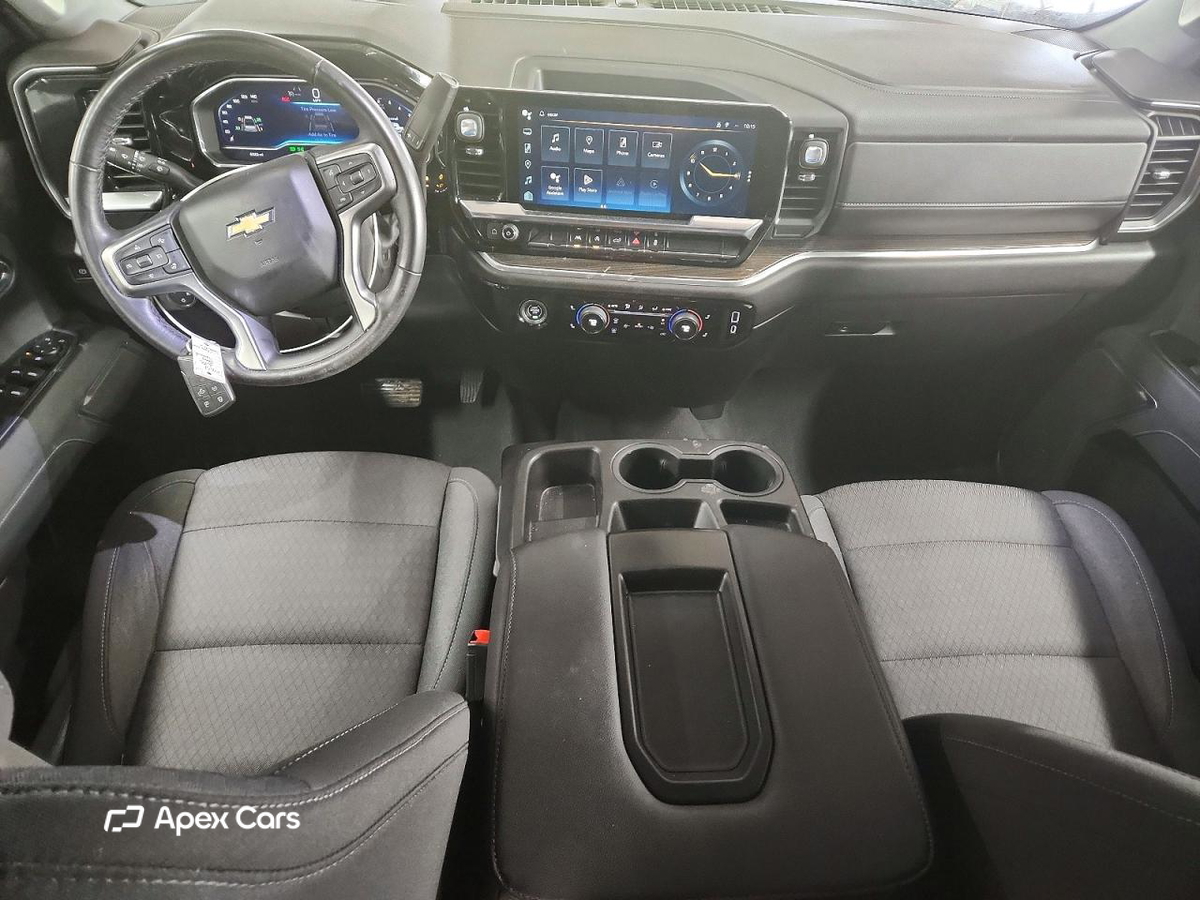 Chevrolet Silverado 2023