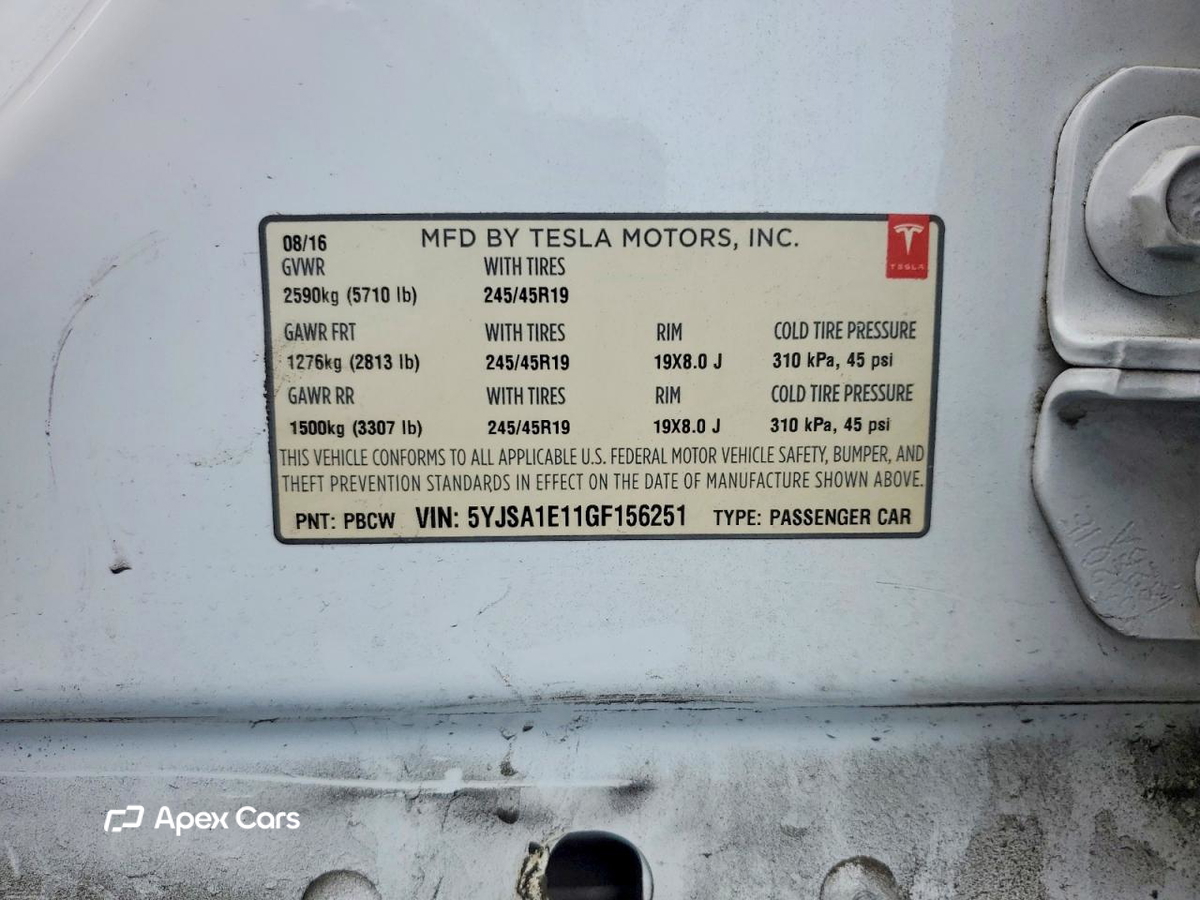 Tesla Model S 2016