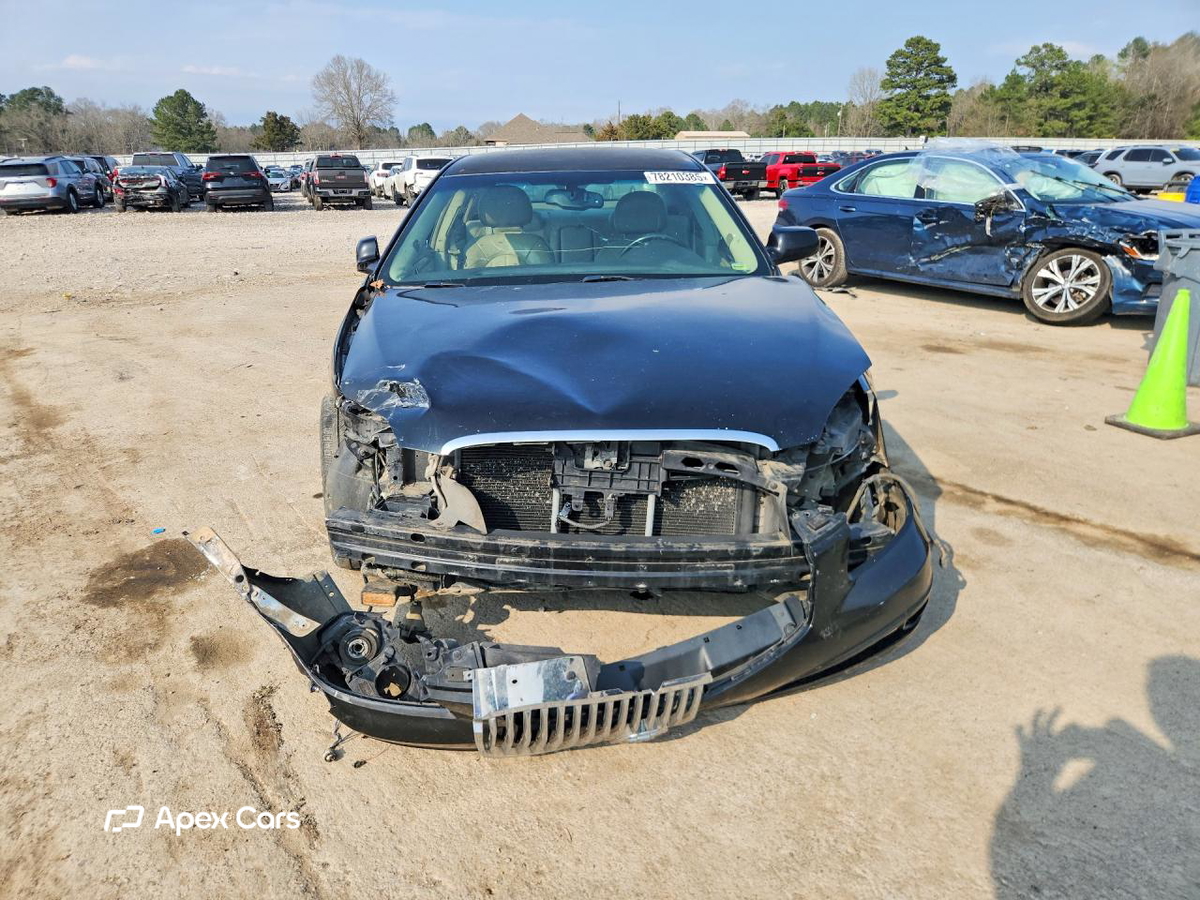 Buick Lucerne 2010