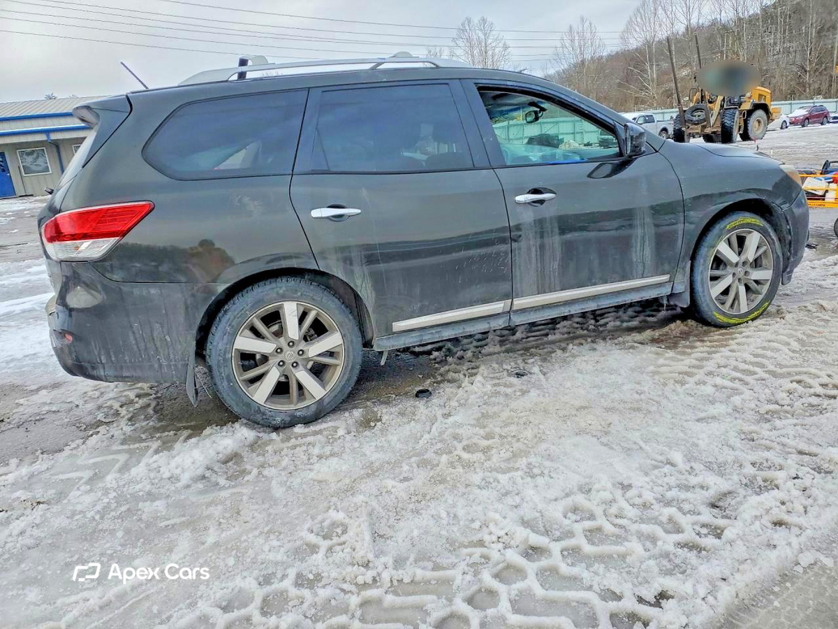 Nissan Pathfinder 2015
