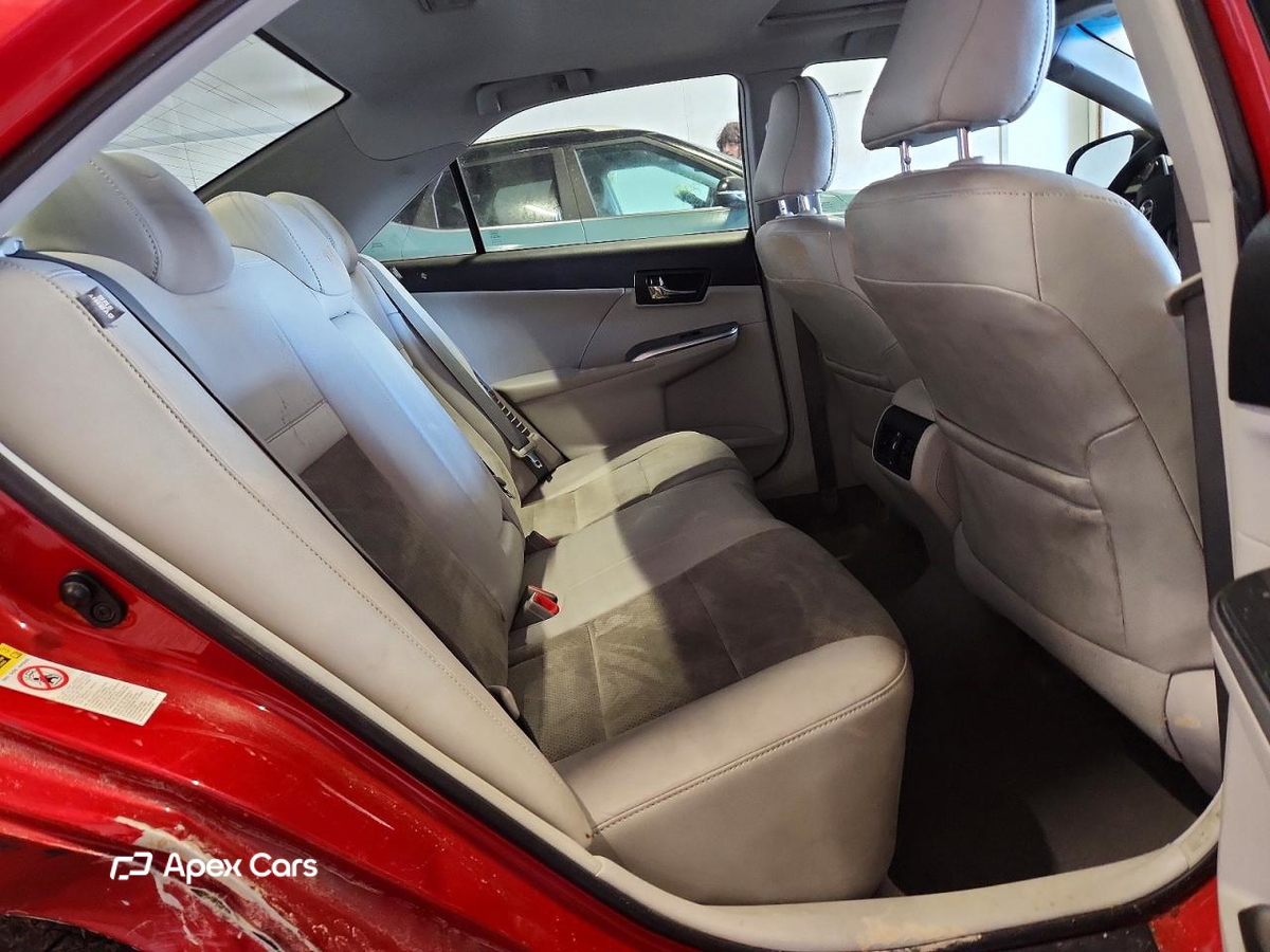 Toyota Camry 2012