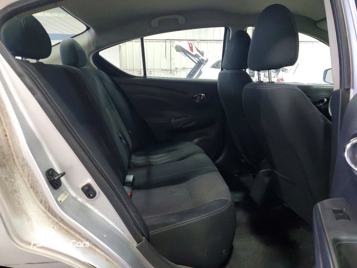 Nissan Versa 2017