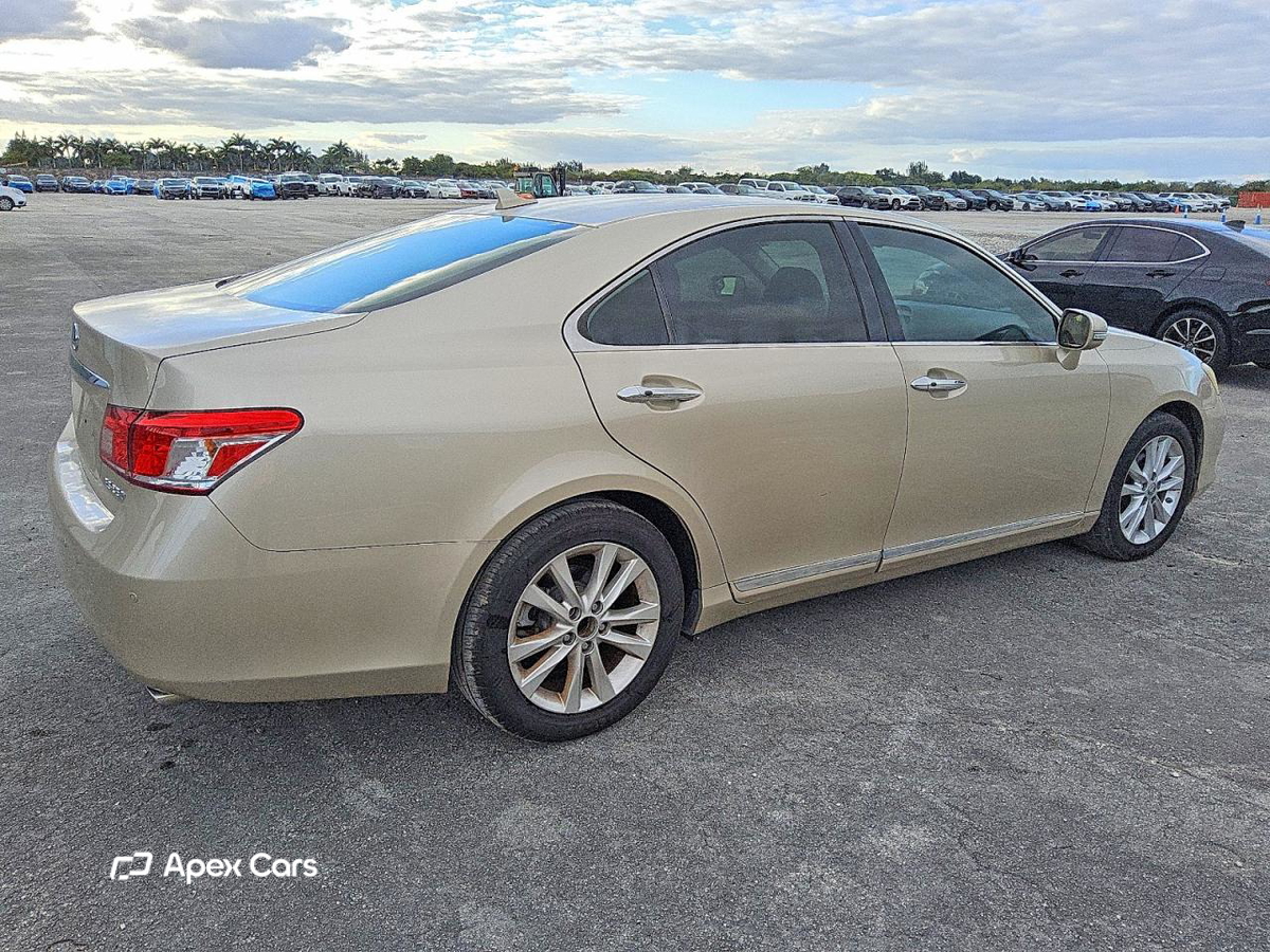 Lexus ES 2011