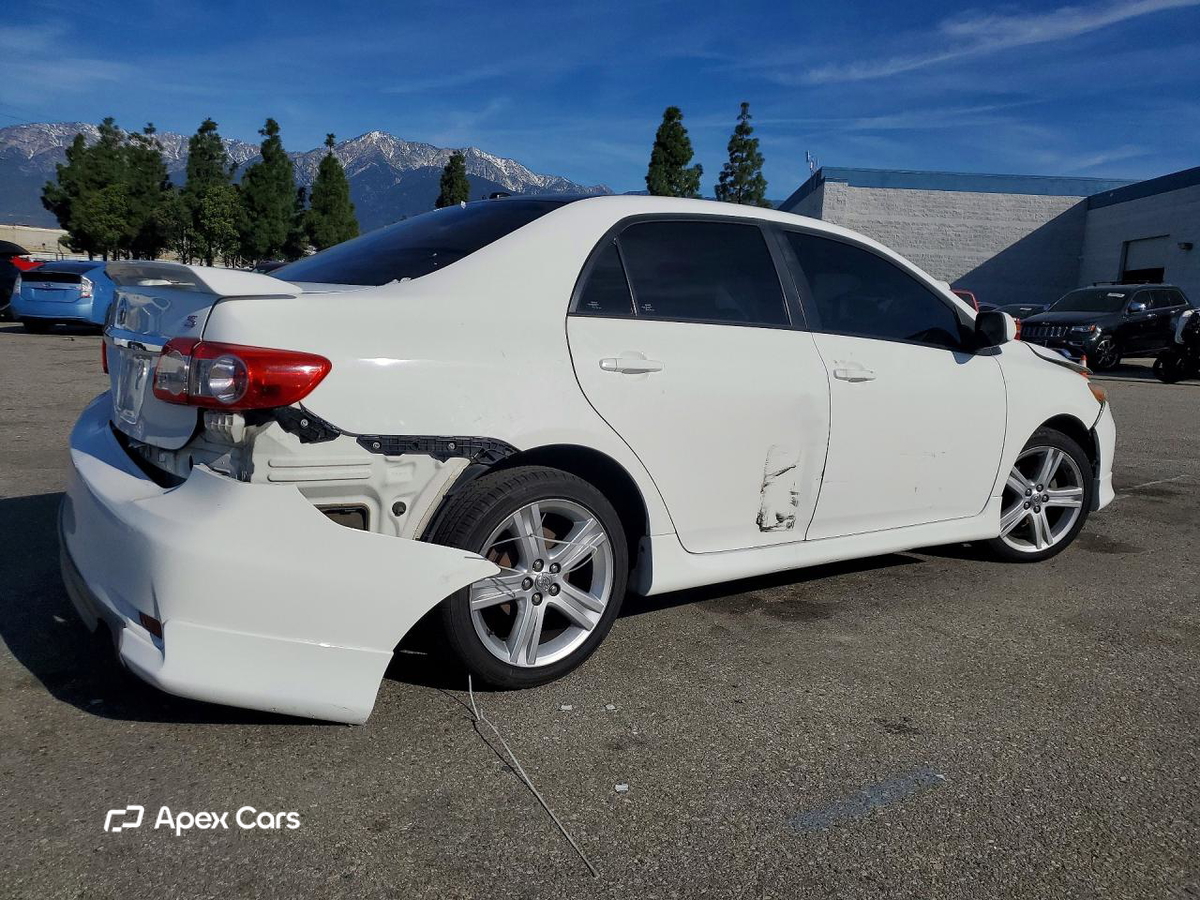 Toyota Corolla 2013