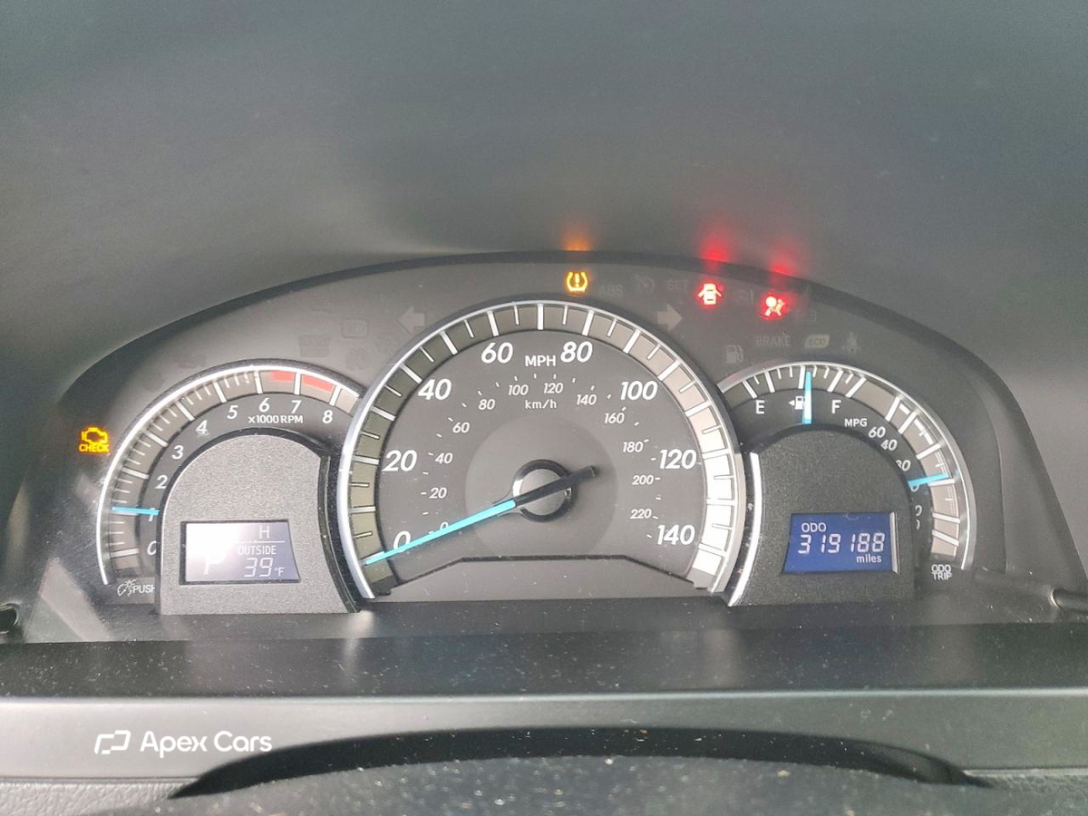 Toyota Camry 2012