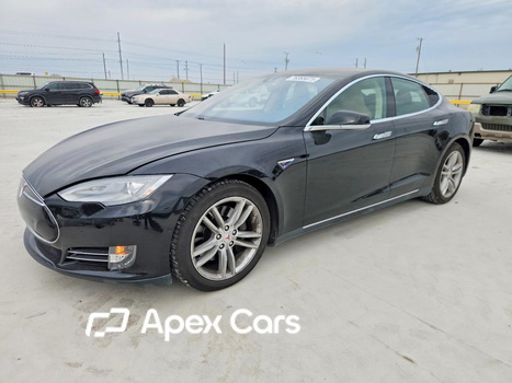 Tesla Model S 2015 - Image 1 of 13