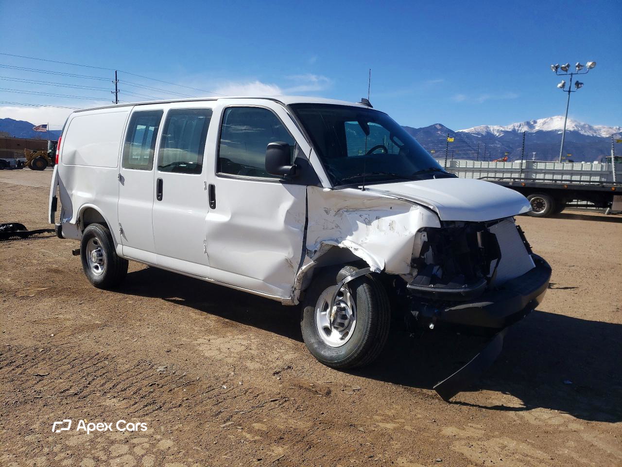 Chevrolet Express 2025