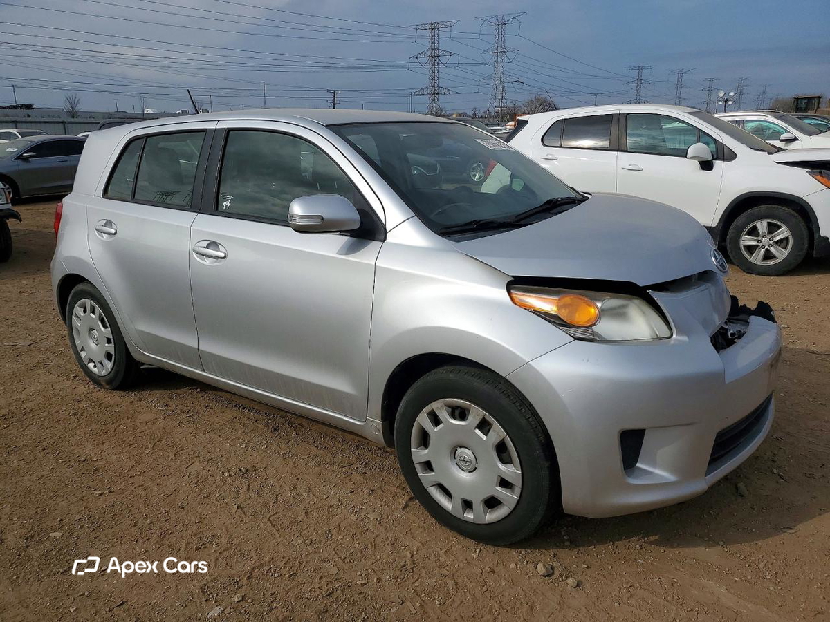 Scion xD 2014