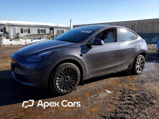 Tesla Model Y 2022 - Image 1 of 14