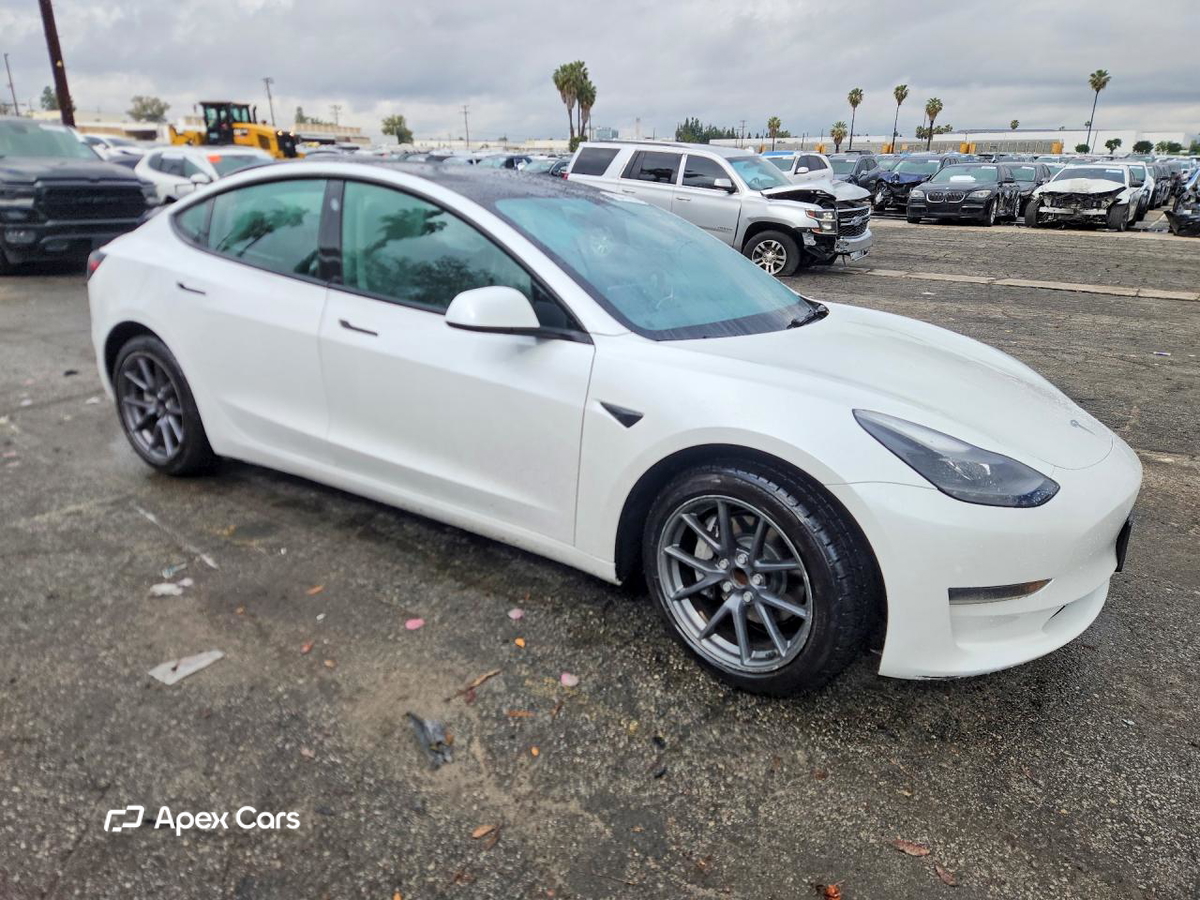 Tesla Model 3 2023