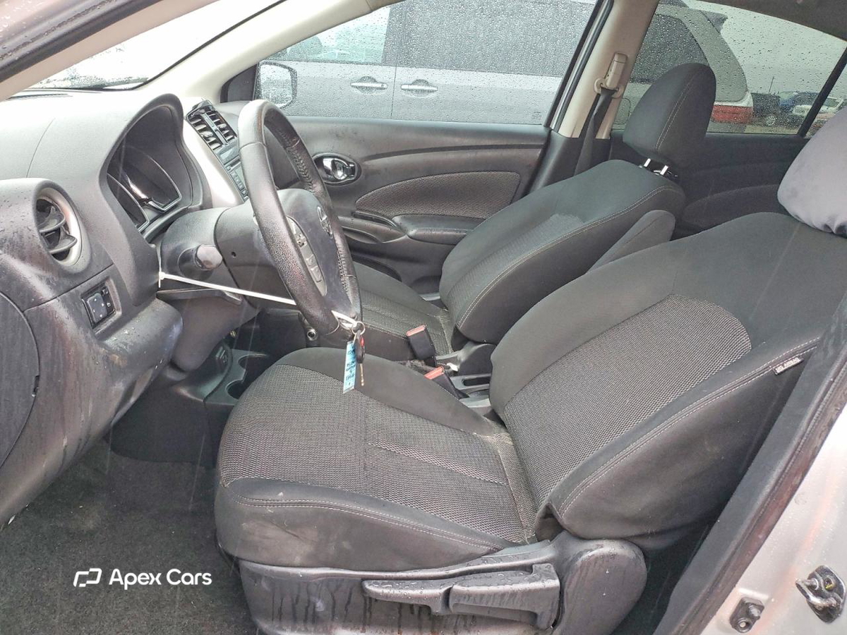 Nissan Versa 2018