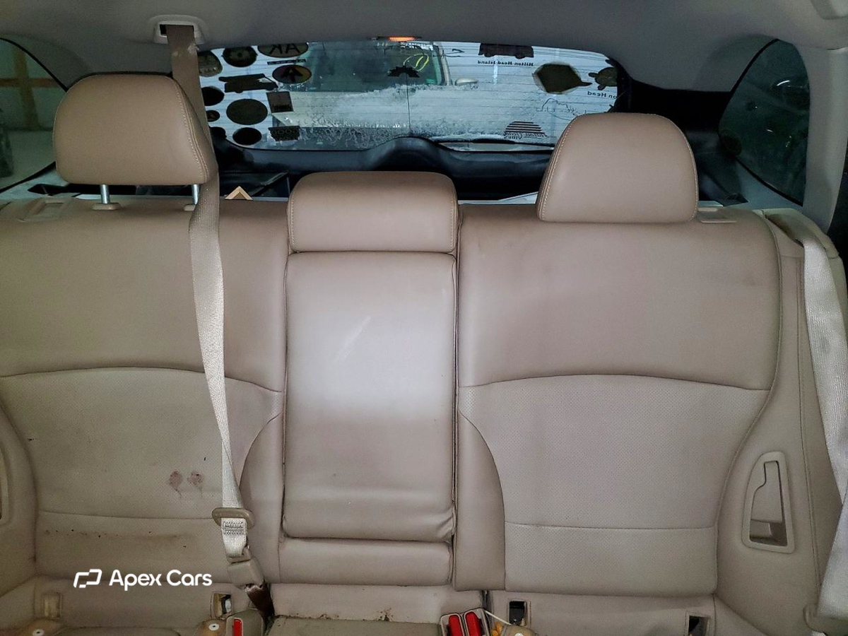 Subaru Outback 2016