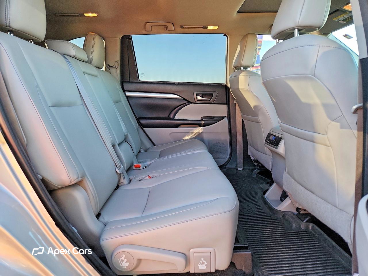 Toyota Highlander 2018