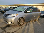 Toyota Sienna 2015