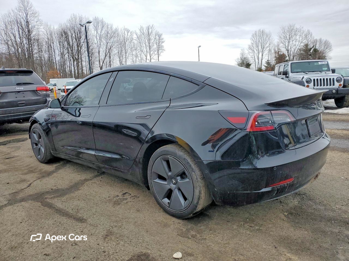 Tesla Model 3 2022