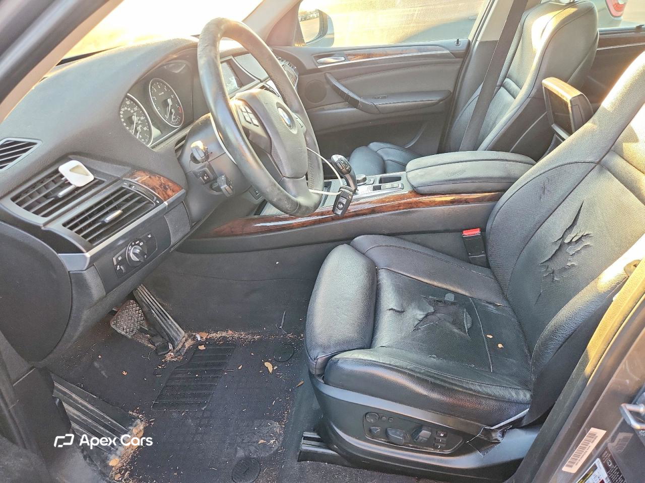 BMW X5 2011