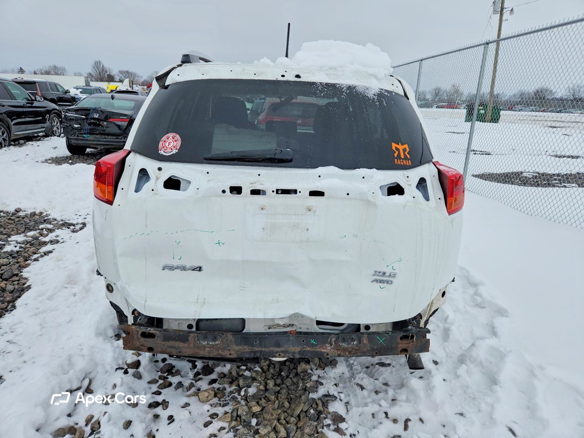 Toyota RAV 4 2015