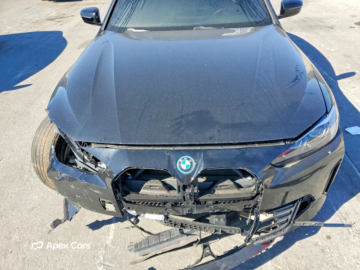 BMW i4 2024