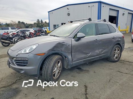 Porsche Cayenne 2012 - Image 1 of 12