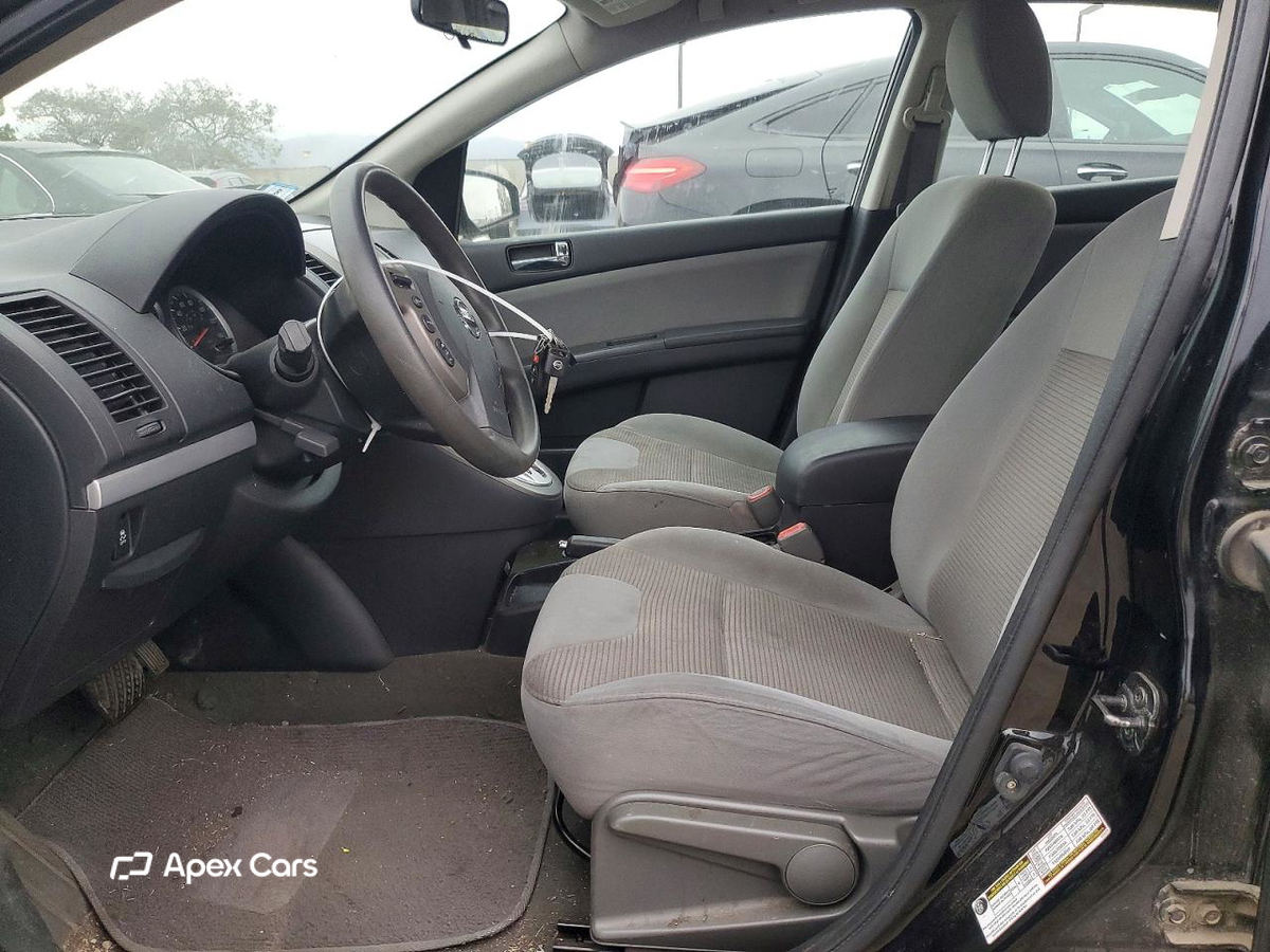 Nissan Sentra 2012