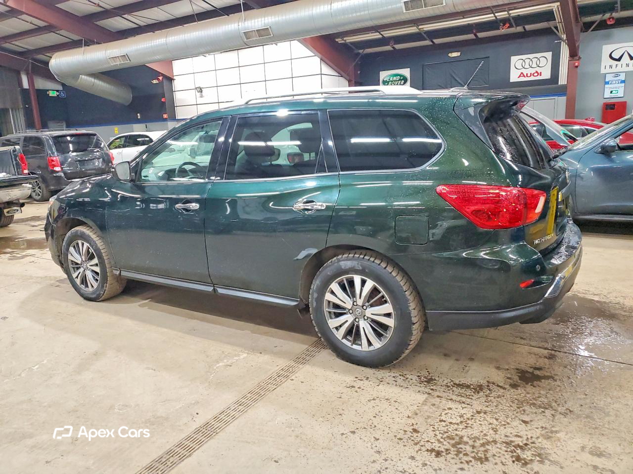 Nissan Pathfinder 2018