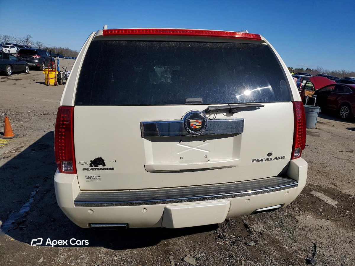 Cadillac Escalade 2014