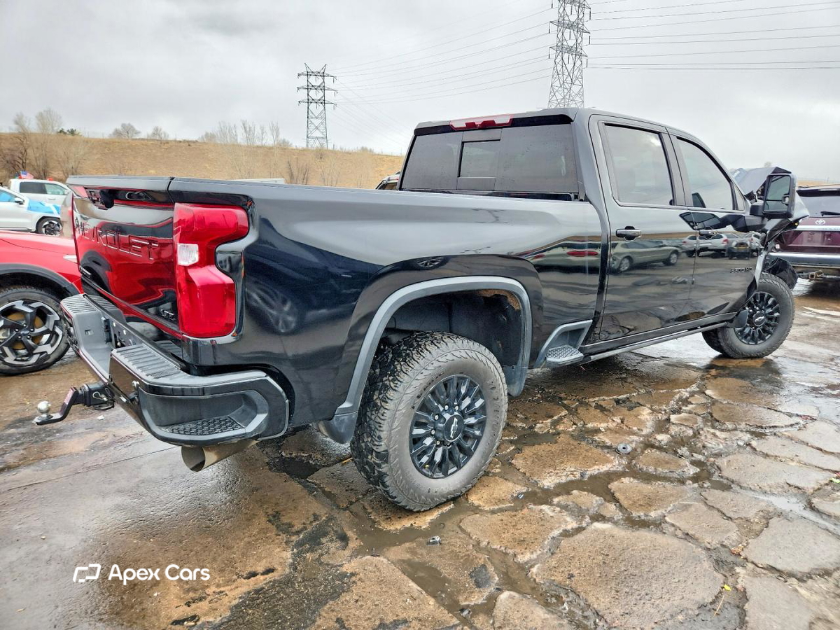 Chevrolet Silverado 2022