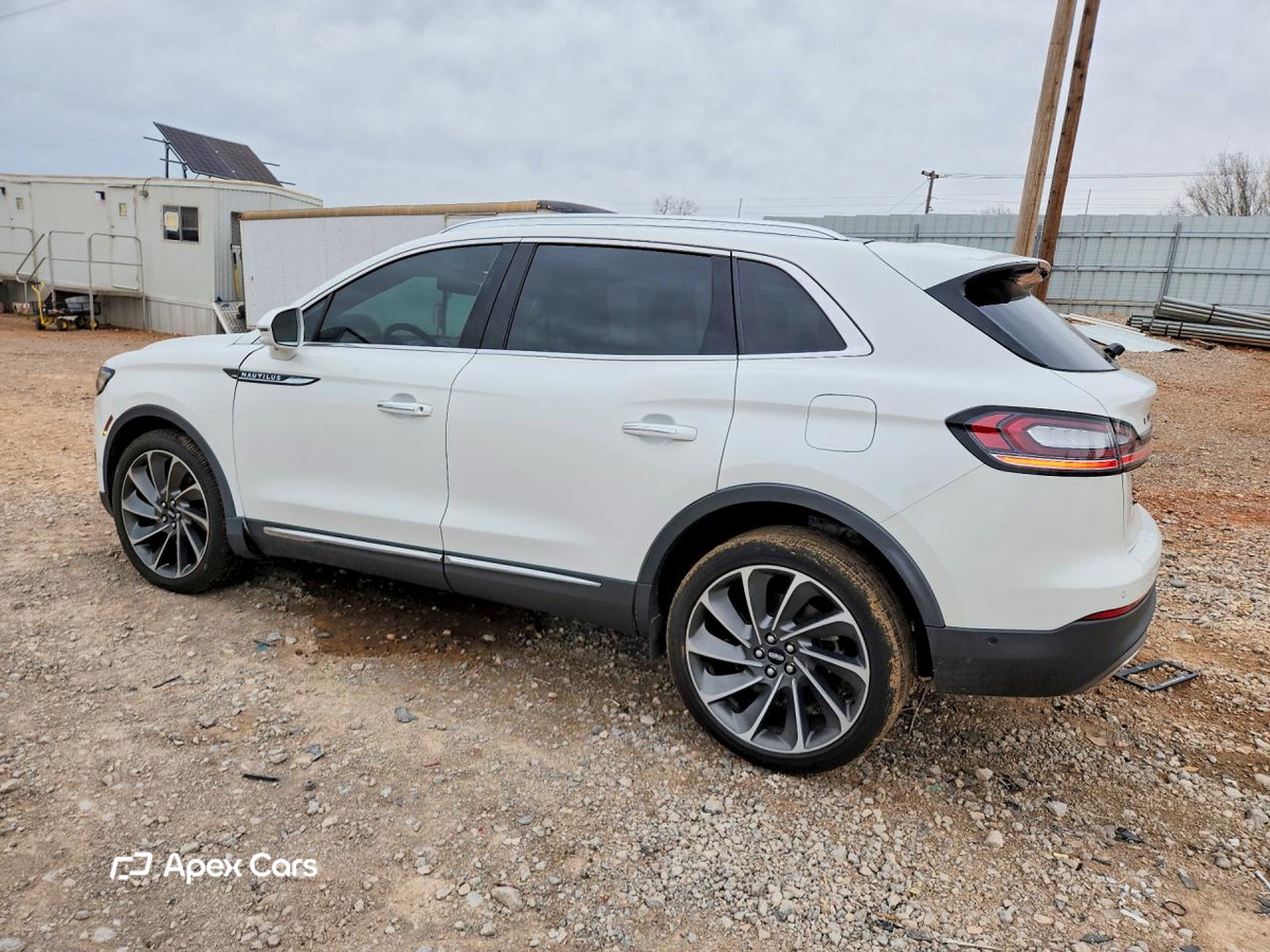 Lincoln Nautilus 2020