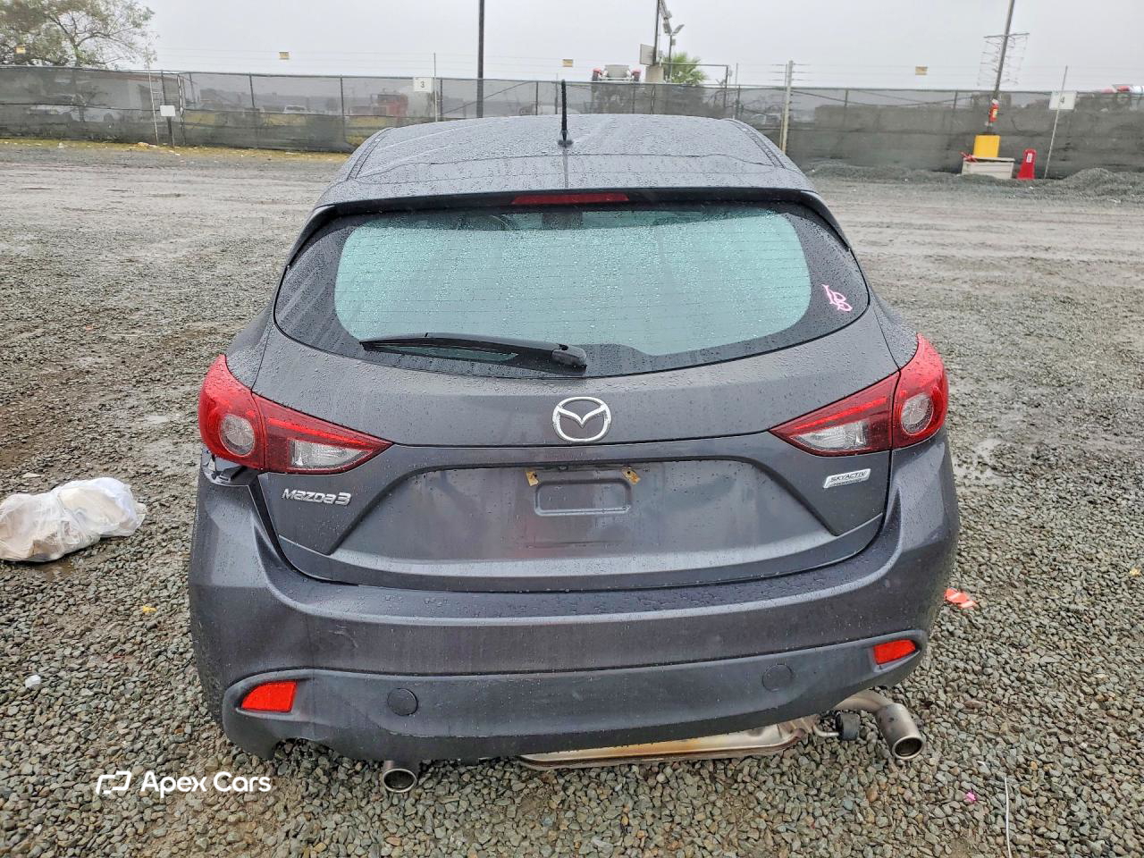 Mazda 3 2016