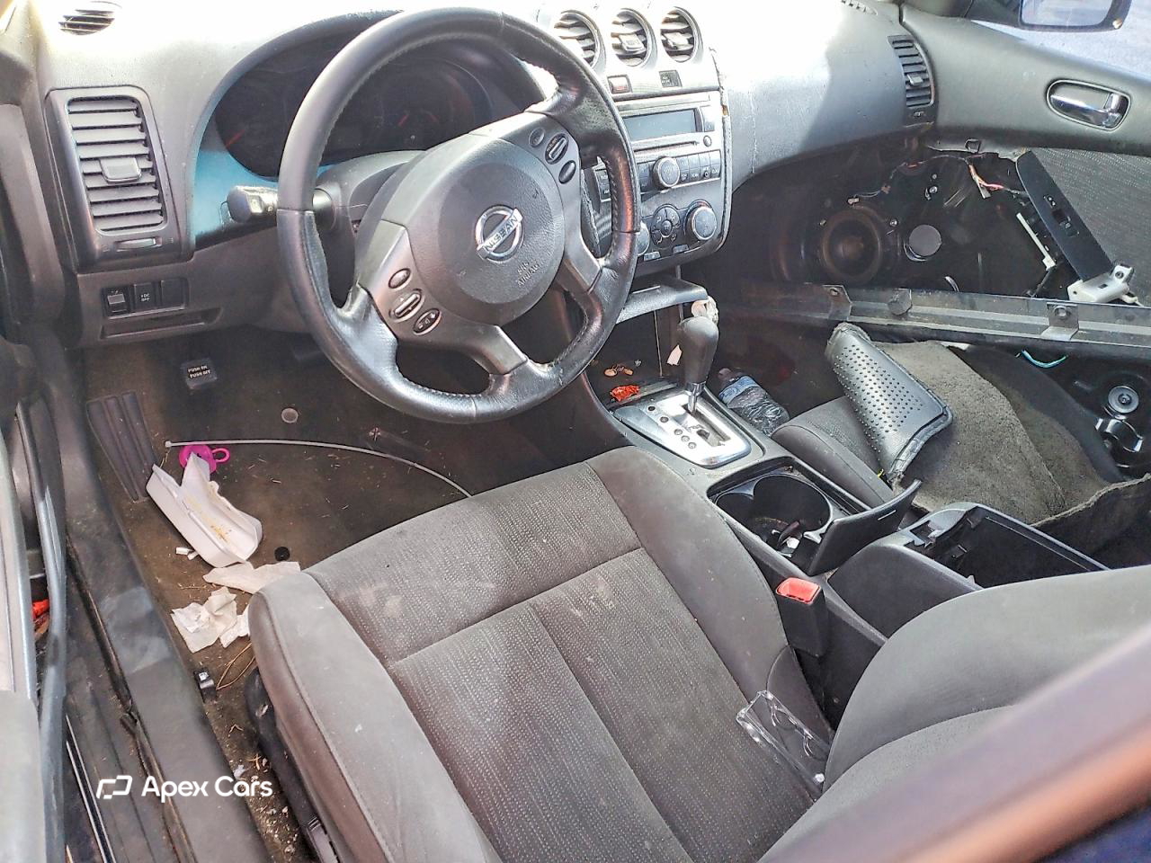 Nissan Altima 2010