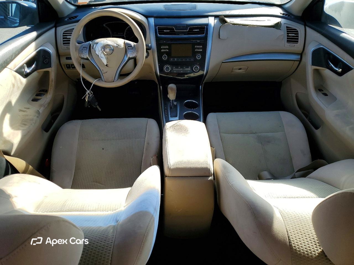 Nissan Altima 2015
