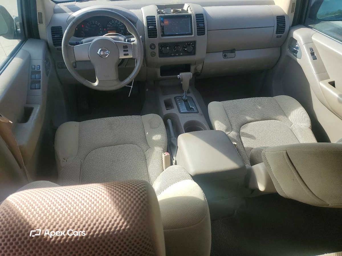 Navara (Frontier) 2008
