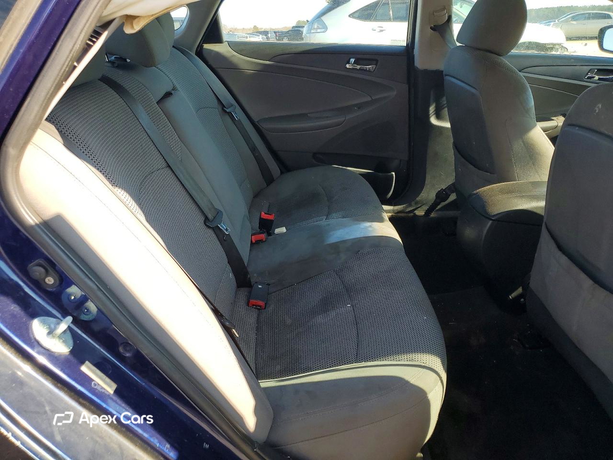 Hyundai Sonata 2011