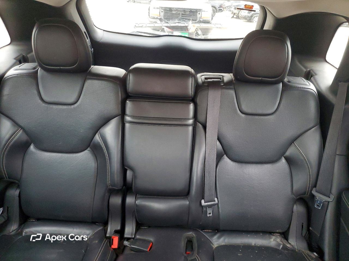 Jeep Grand Cherokee 2016