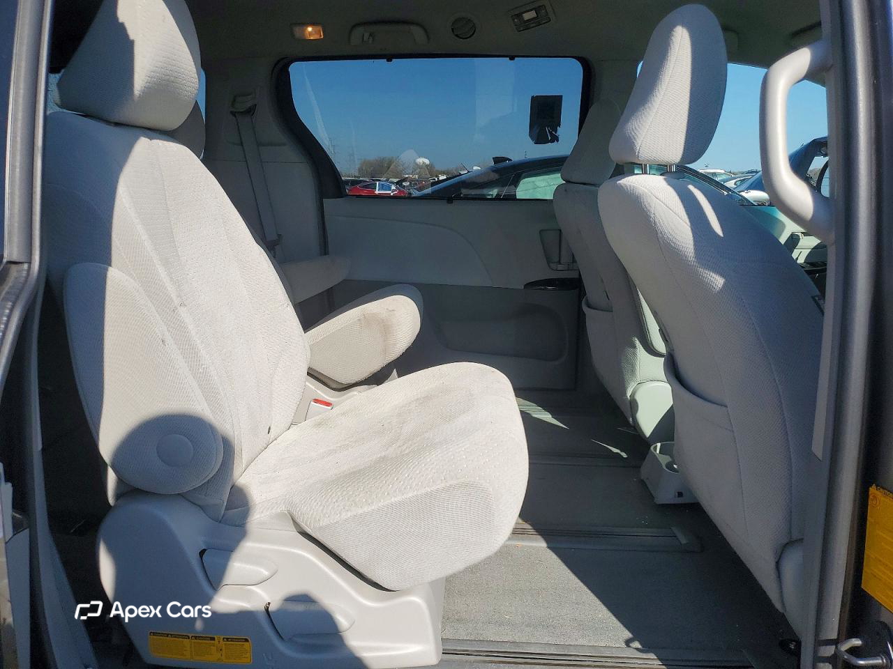 Toyota Sienna 2014