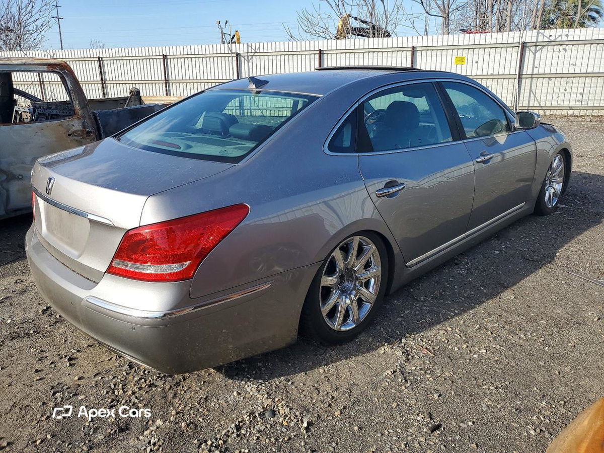 Hyundai Equus 2012