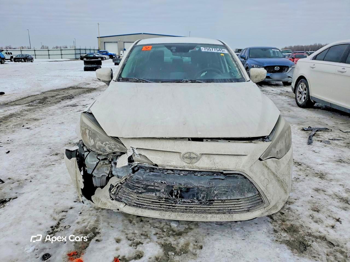 Toyota  2016