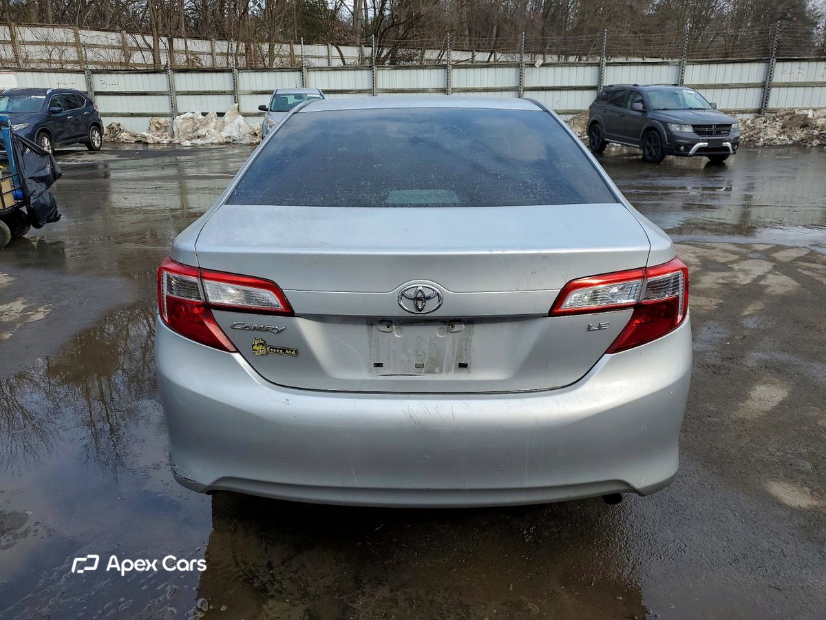 Toyota Camry 2012