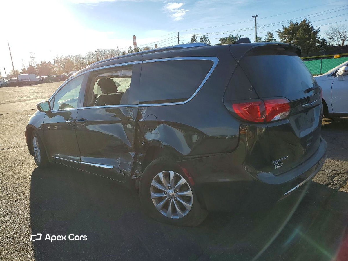 Chrysler Pacifica 2019